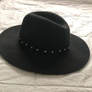 Black hat